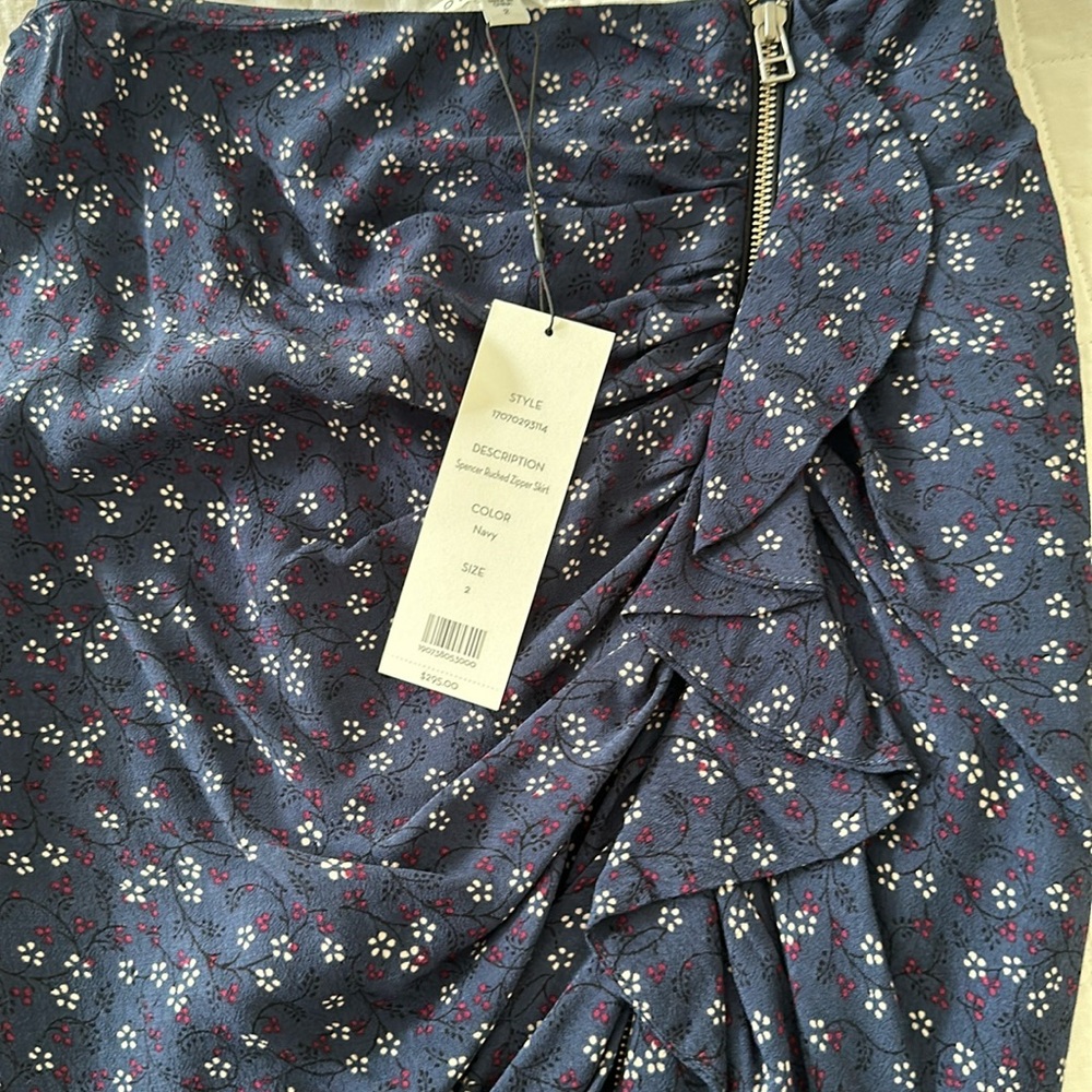 Veronica Beard Navy Spencer Ruched Skirt, BNWT, Size 2